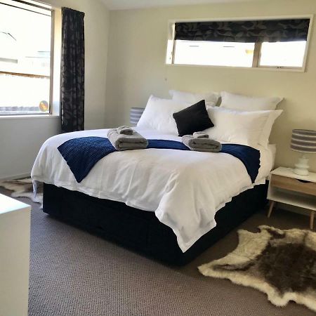Christchurch City Fringe Family Home Modern Private Room Крайстчёрч Экстерьер фото